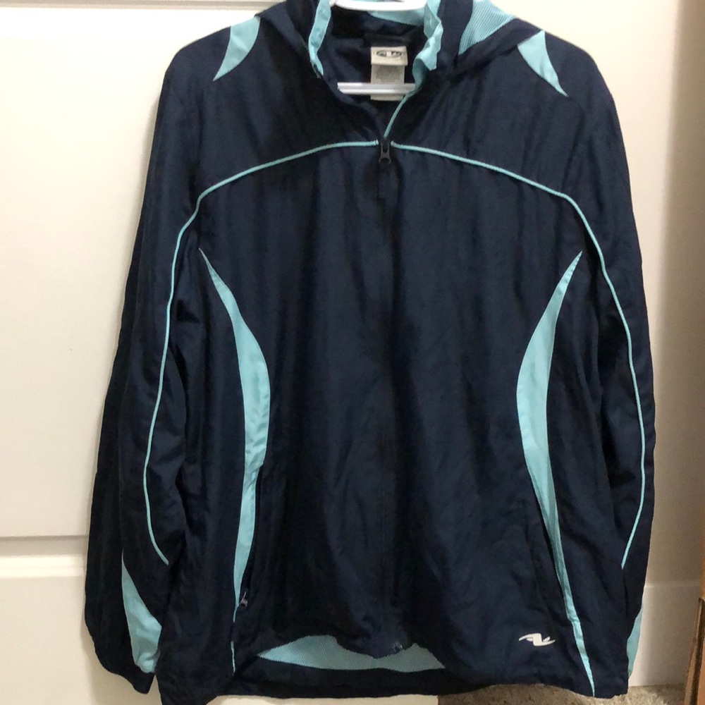 Athletic Works Ladies Lightweight hooded spring/fall rain jacket, size 1XL
